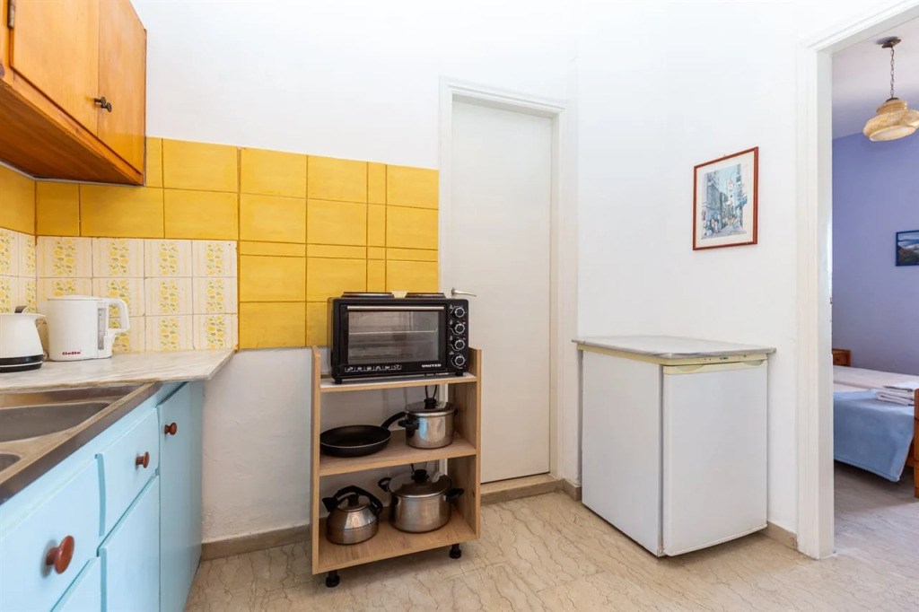 Alexandros Studios by Estia