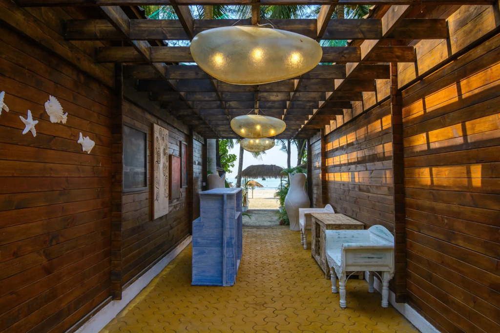 123 LaRisa Beach Resort By Svenska