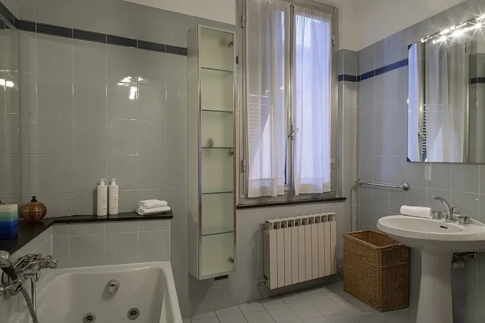 Sea Sound Apartment with Terrace
