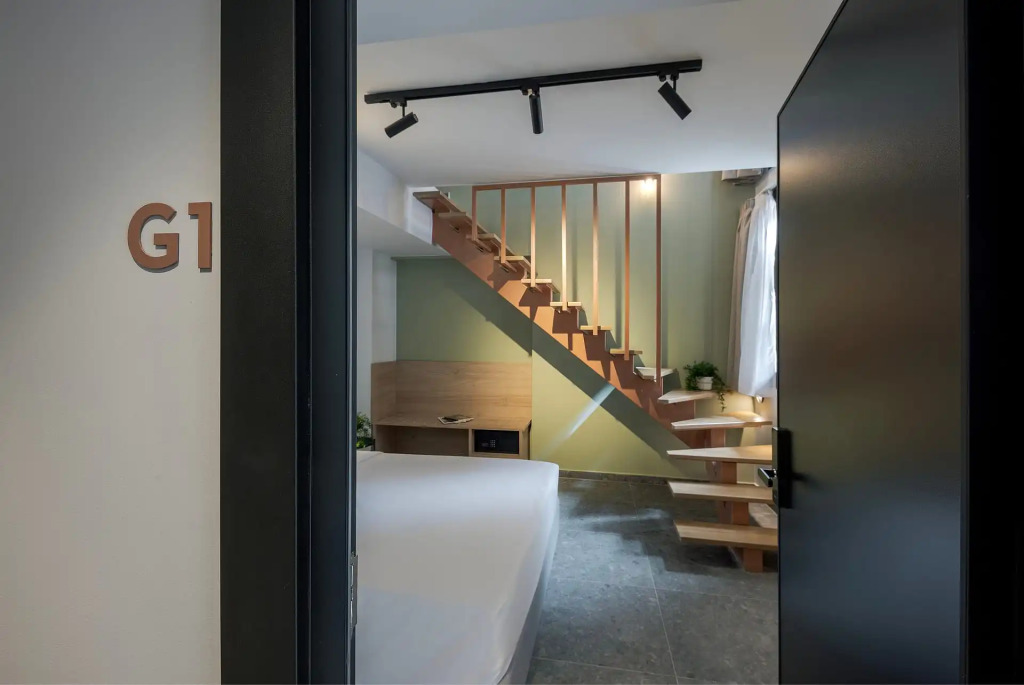 Bonnie Athens by Nin&Bau