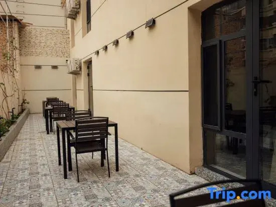 Rujia Yayuan Homestay (Ancient City of Kashgar Scenic Area Aitigar Square)