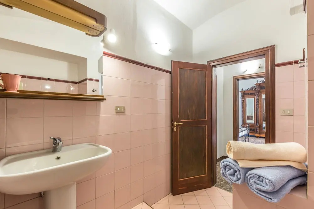 San Mamolo Retreats