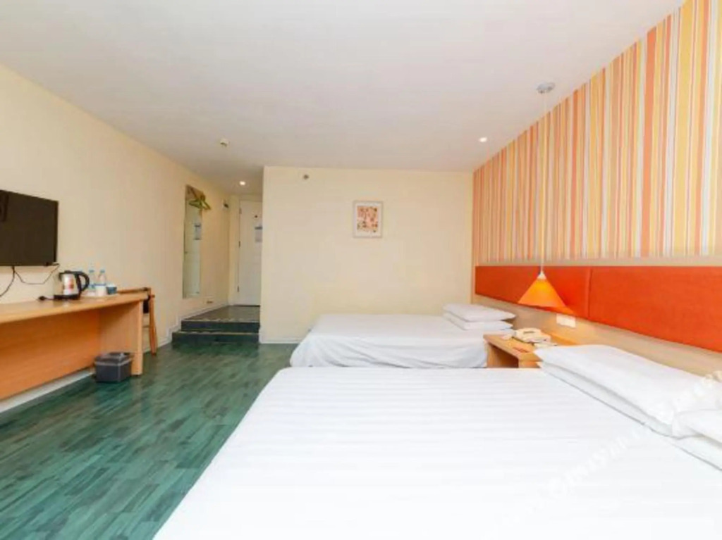 Homeinn Hotel (Wuxi Binhu Commercial Street Taihu Yuantouzhu Scenic Area)
