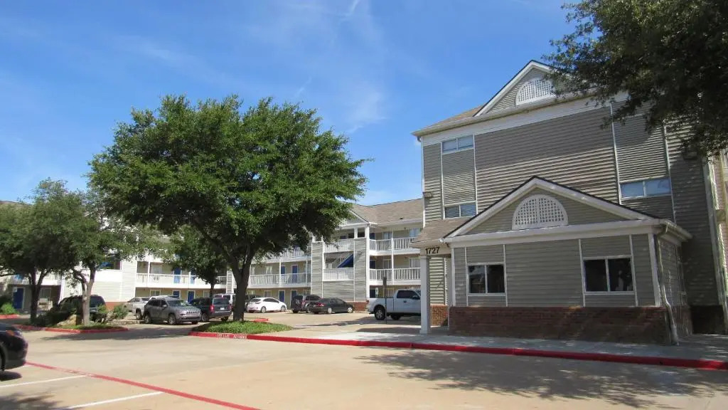 InTown Suites Extended Stay Arlington TX - South