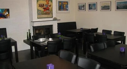 Maas Suites