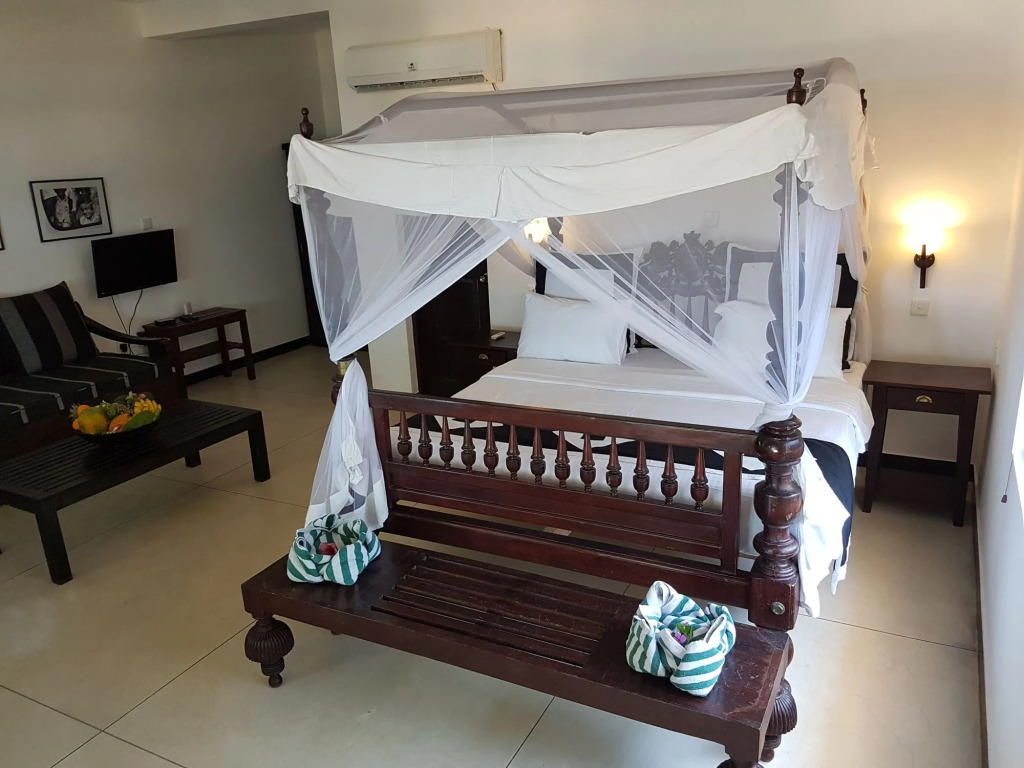 Suite Lanka