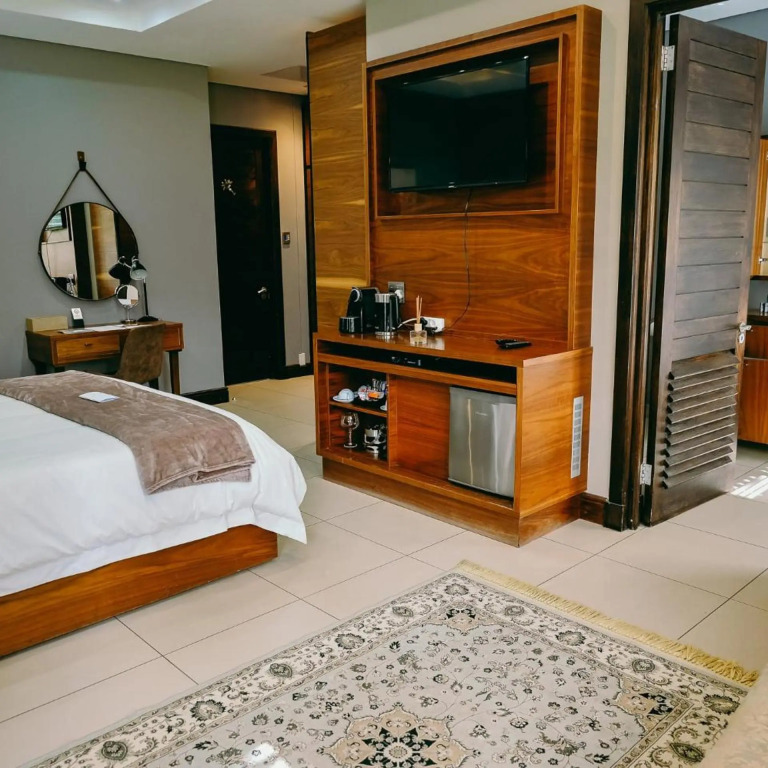 Tredenham Boutique Hotel