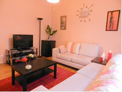 Rental House Bakirkoy Family