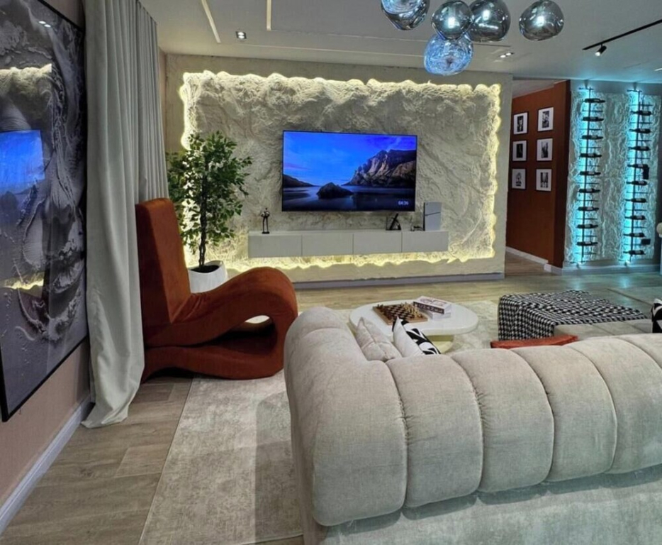 Opulence Reality Stays