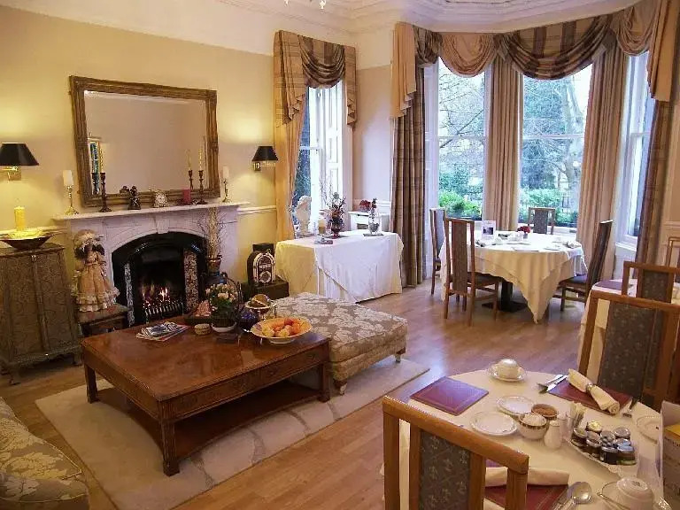 Kingsburgh House