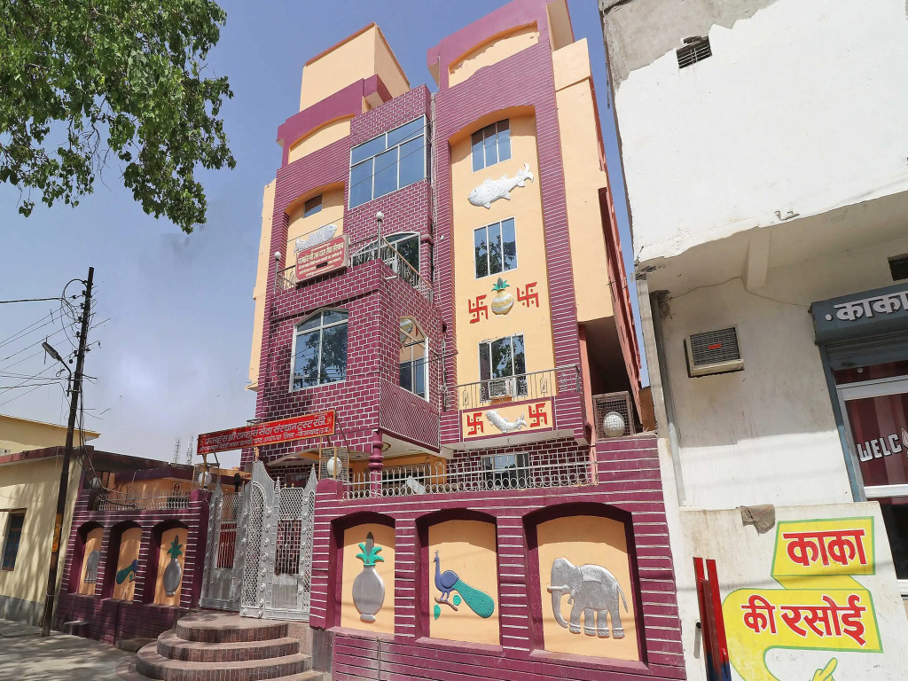 SPOT ON 38000 Vaidehi Bhawan