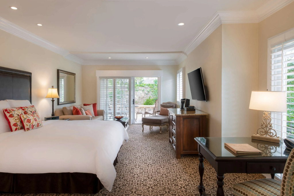 Westlake Village Inn