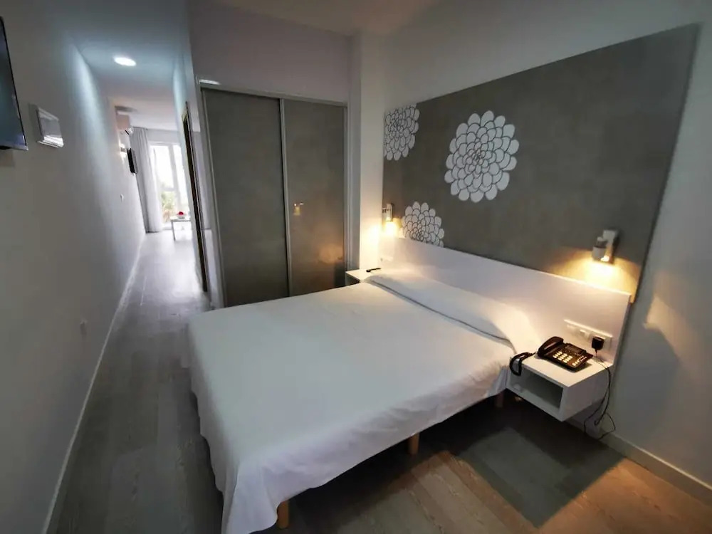 Sol Playa Suites