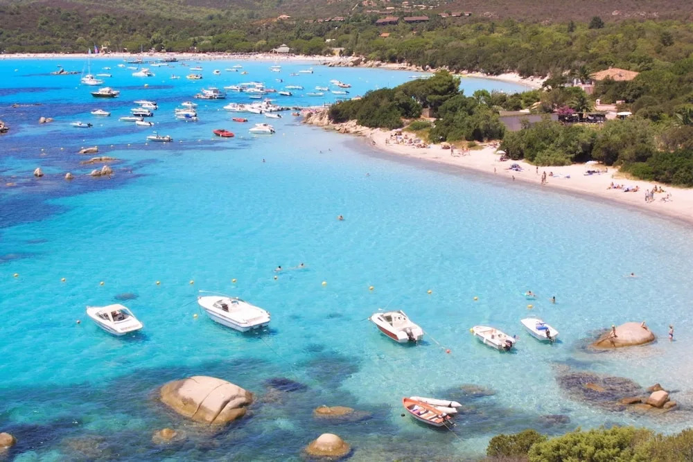 Residence Bellavista à Santa Giulia, proche de la plage et vue mer