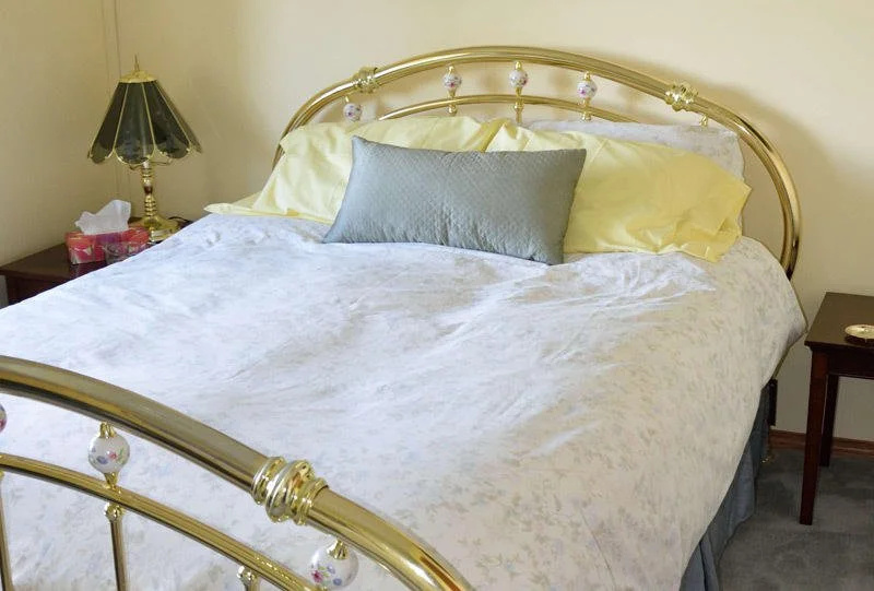 Gemstone Guest House and B&B