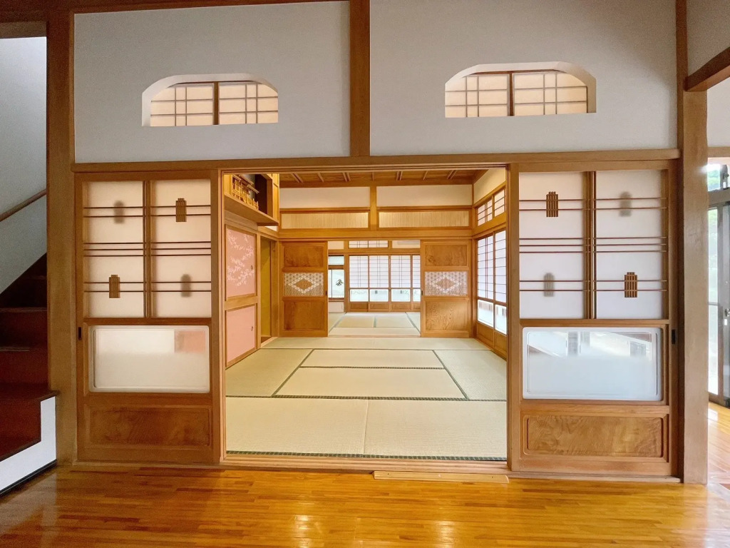 Inashiki House