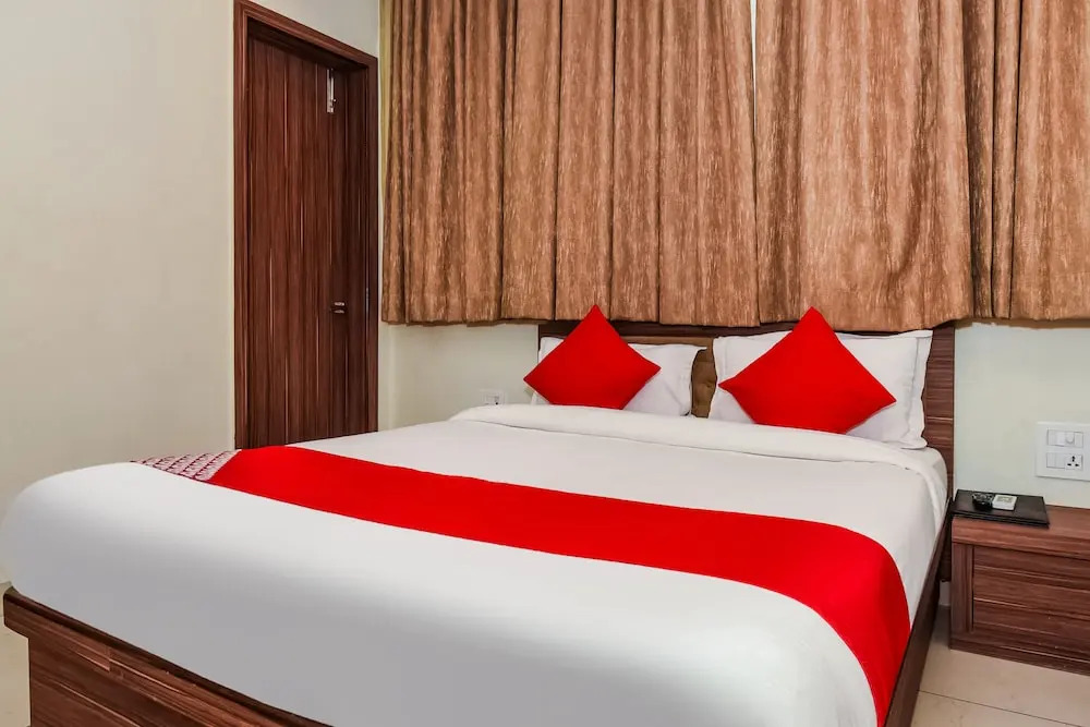Capital O 41054 Hotel Raj And Restaurant