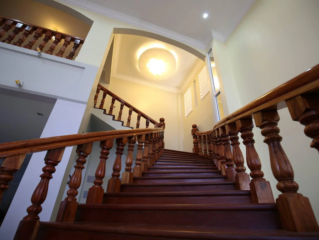 Bonnie Villa