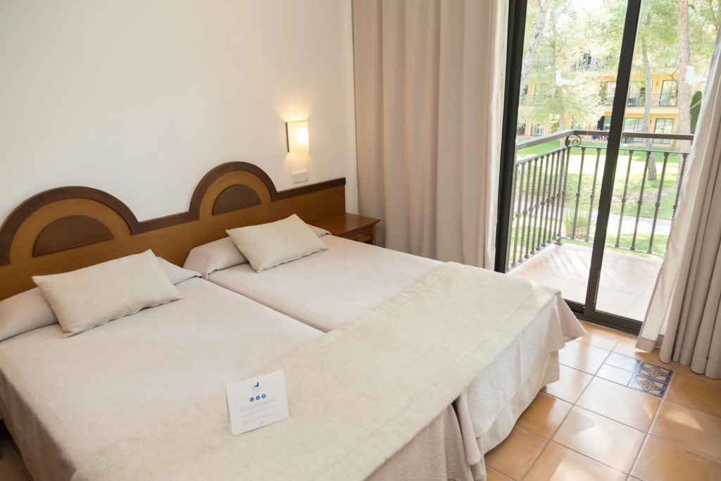 Caprice Vell Marí Hotel & Resort
