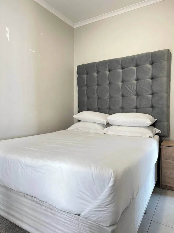 Humble Abode - 93 On New - Midrand