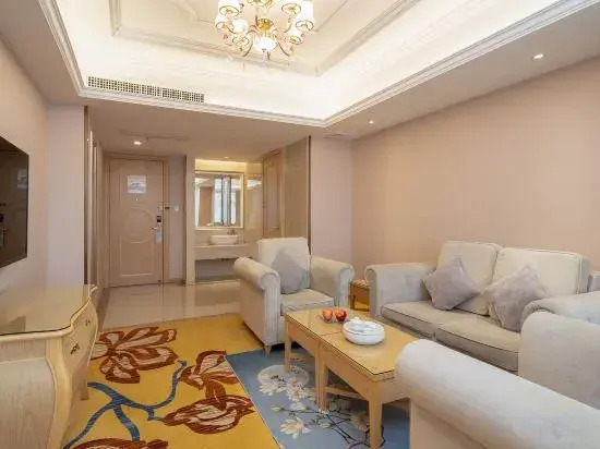 Vienna Zhihao Hotel