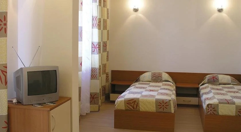 Druzhba Hotel