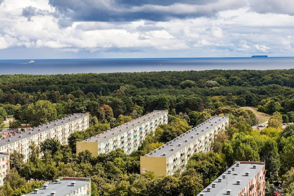 Spektrum Tower Apartments by Happy Stay