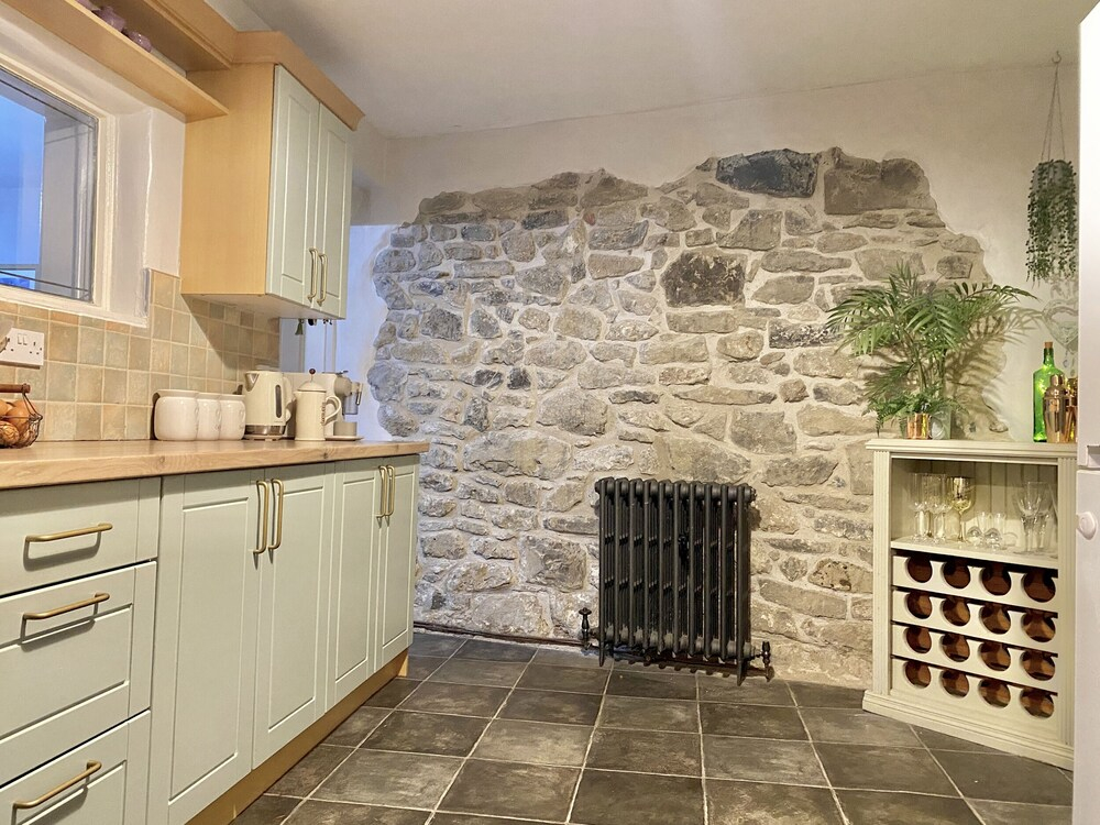 Waterfall Cottage
