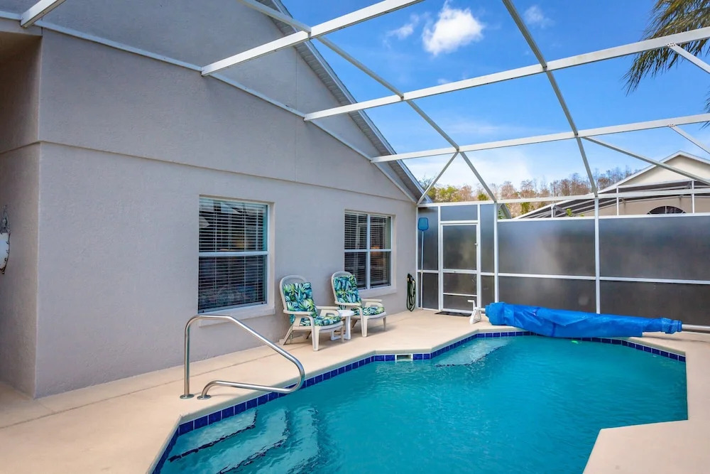 Eagle Pointe-ru1105