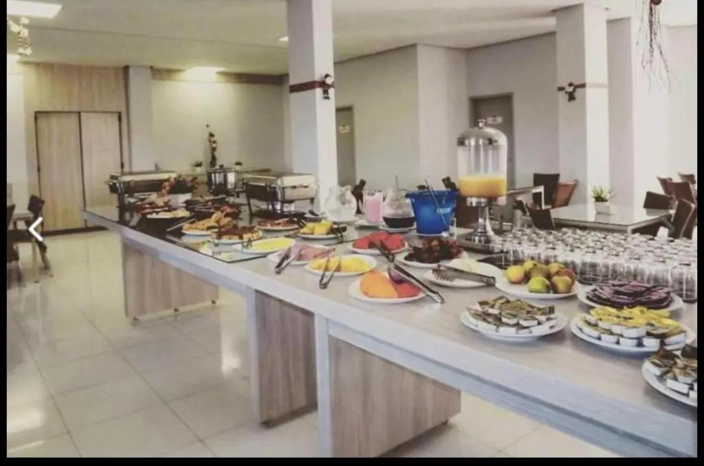 Lagoa Quente Flat Service -512B