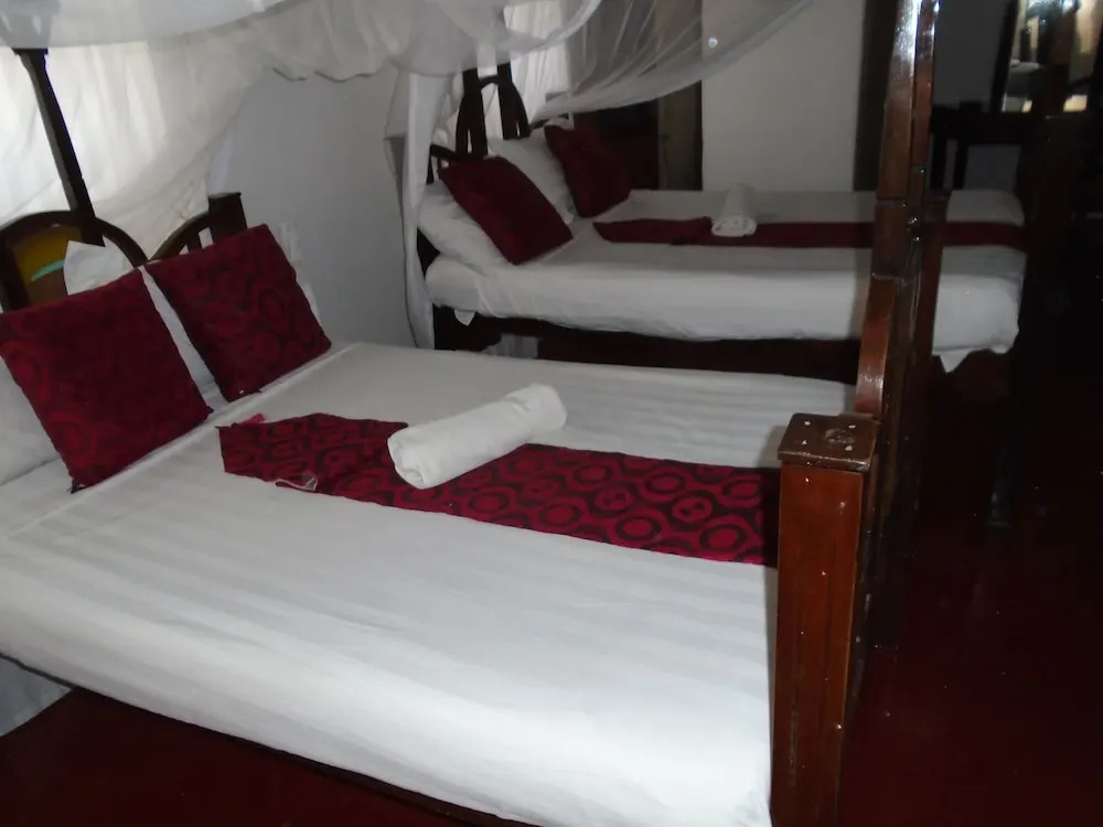 Pyramid Hotel Zanzibar