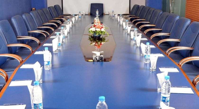 Royal Elegance Hotel