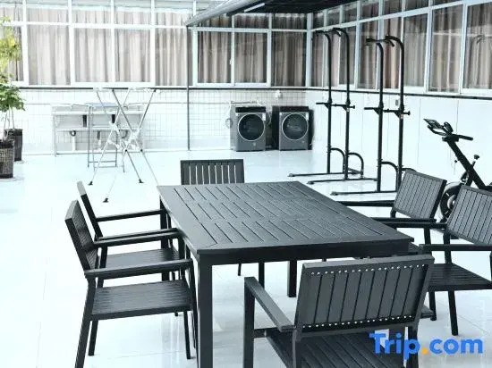 MEGA Hotel