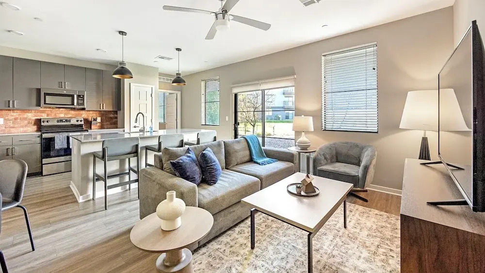 Landing Chic 1BD Pool Gym