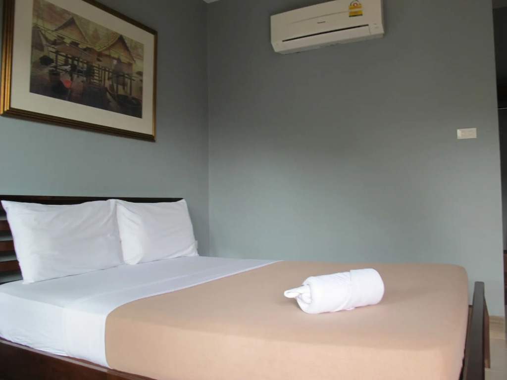 Phuket Siam Villas - SHA PLUS