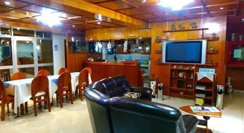 RIZZO HOTEL
