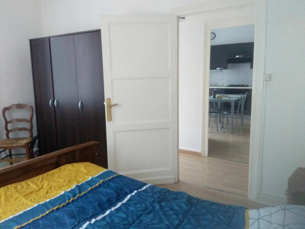 Apartment With one Bedroom in Jonzac, With Terrace and Wifi