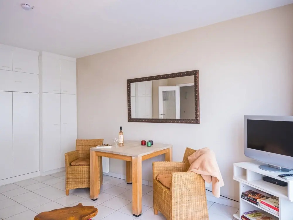 Cozy Studio With Terrace and sea View