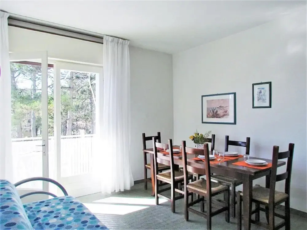 Pleasant Holiday Home With Shared Swimming Pool