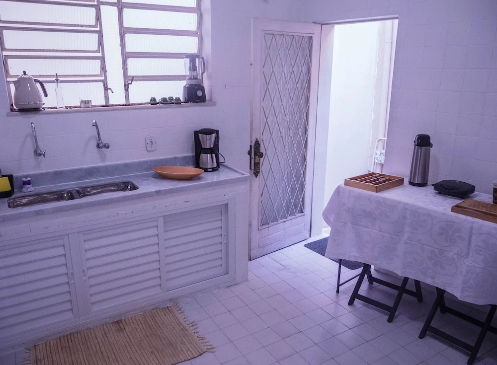 The Backpacker Cat Hostel