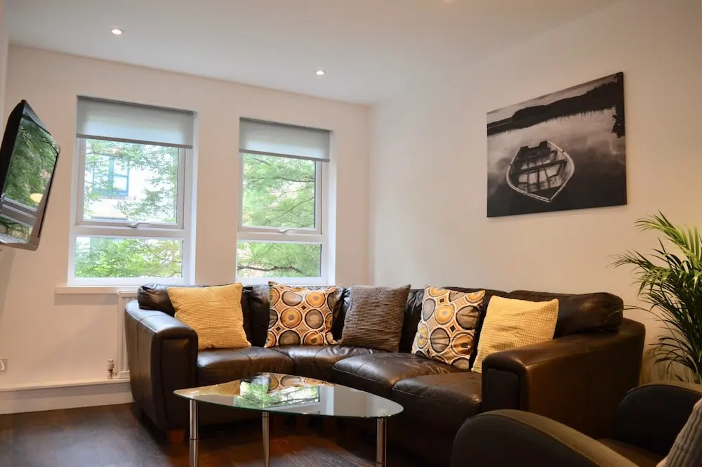 Modern 3 Bedroom House in Northen Quarter