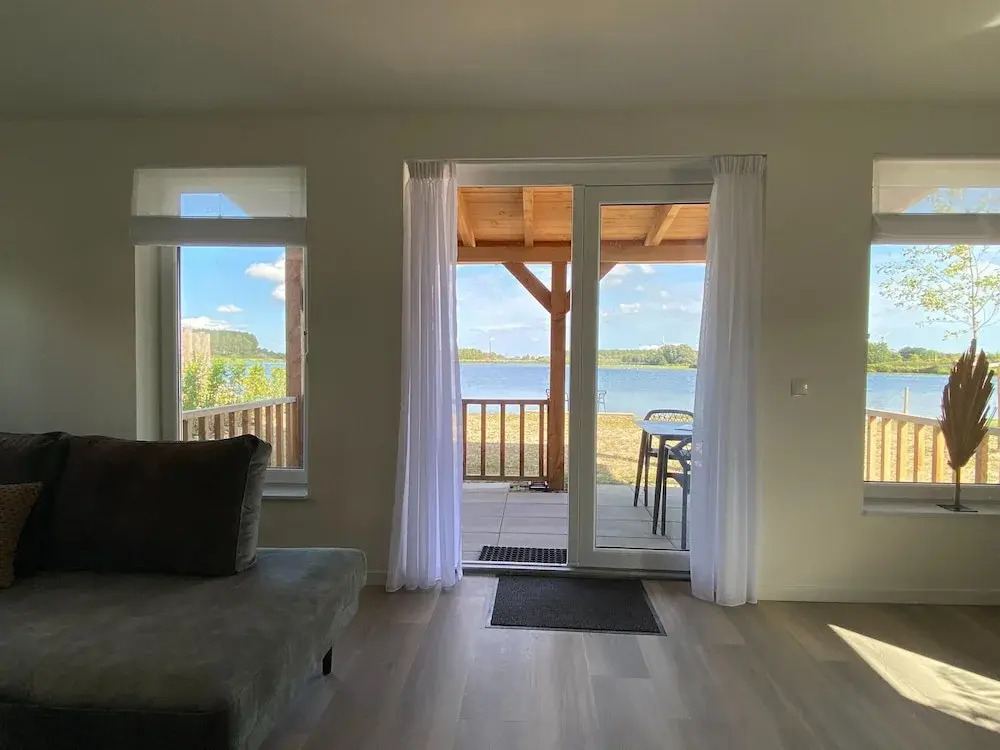 Lakeview villa with swimming and fishing pier