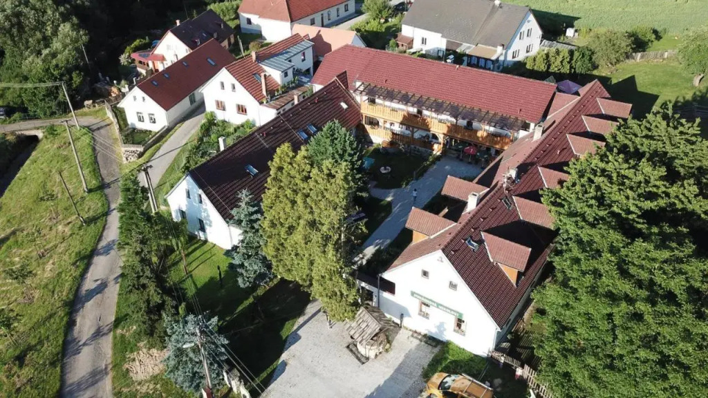 Pohádková usedlost Lovětín