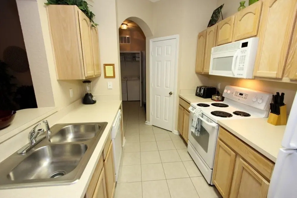 Penthouse 3 Bedroom 2 Bath Condo