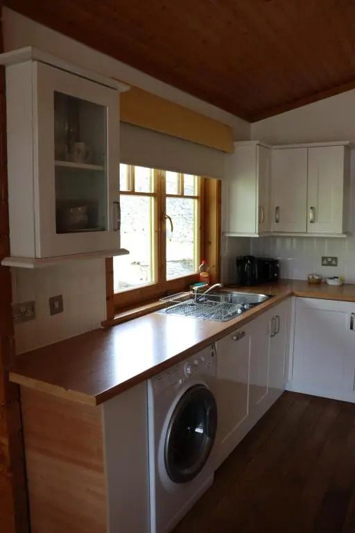 Lodge 37 Rowardennan, Loch Lomond
