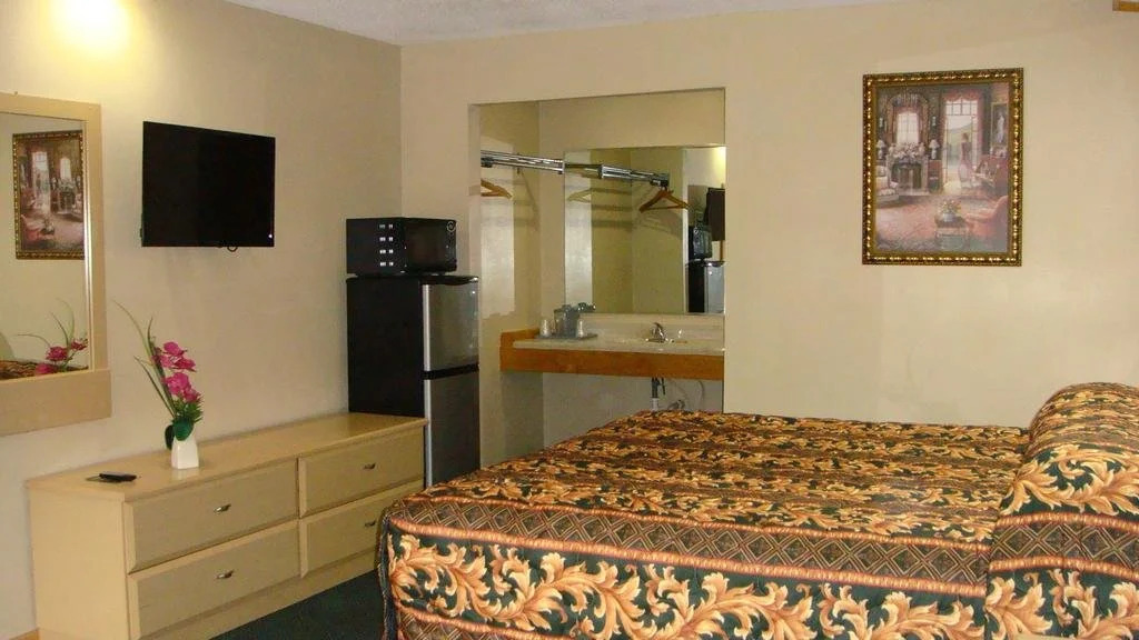 Budget Inn - Laurens