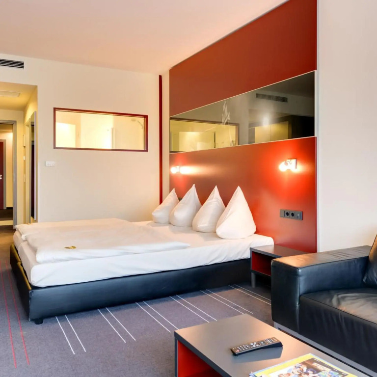 Novina Hotel Herzogenaurach Herzo-Base