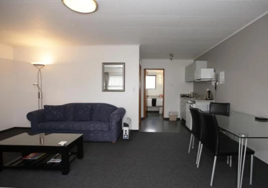 Kings Gate Motel