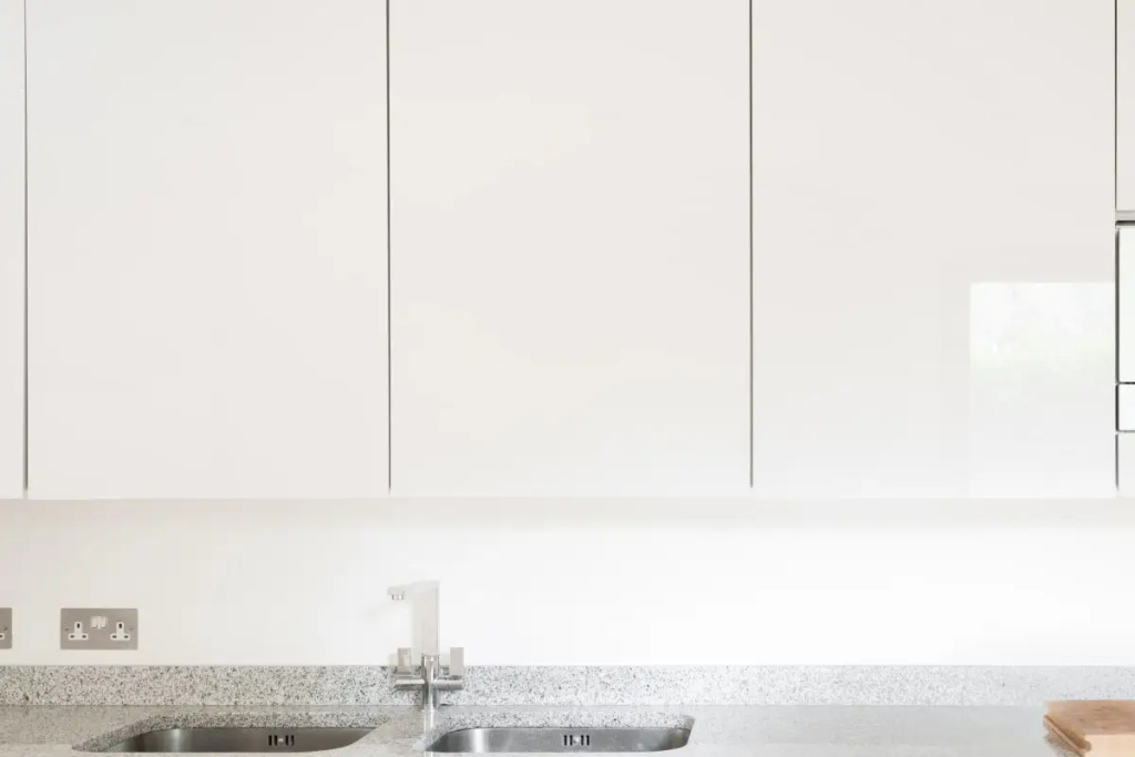The North Kensington Retreat - Bright 4BDR House with Parking & Garden