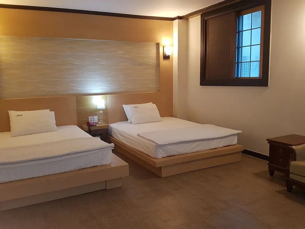 Daegu Hilltop Hotel